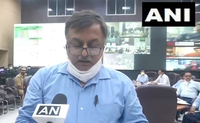 COVID-19 : बड़ा फैसला, यूपी के 15 जिलों में कोरोना संक्रमण से प्रभावित खास इलाके 15 अप्रैल तक रहेंगे सील, जानें वजह