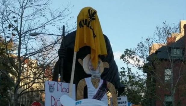 Kisan Andolan Latest Updates : खालिस्तानियों का विरोध प्रदर्शन, महात्मा गांधी की प्रतिमा को झंडे से ढक दिया