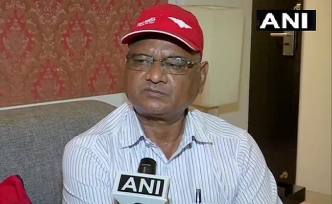 Farm Laws : सुप्रीम कोर्ट की ​कमेटी के सदस्य अनिल घनवट बोले, किसानों के हित में एक कानून बनना चाहिए