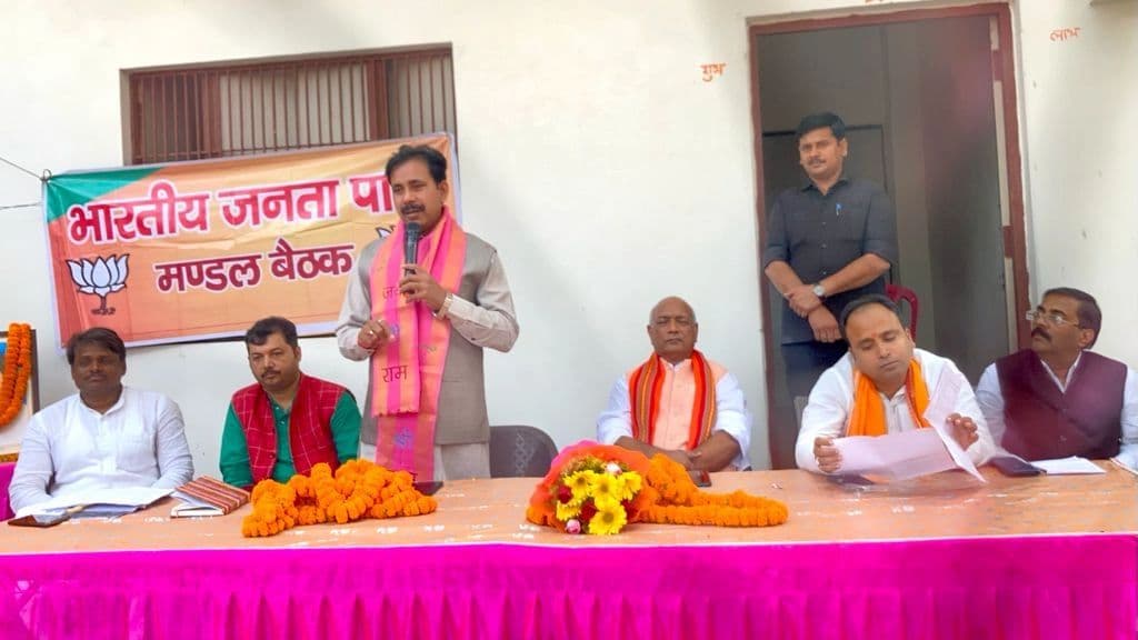 राजा सुहेलदेव के विरोधियों के चरणों में गिरने वाले लोग आज जिन्ना की तरफदारी कर रहे हैं : अनिल राजभर