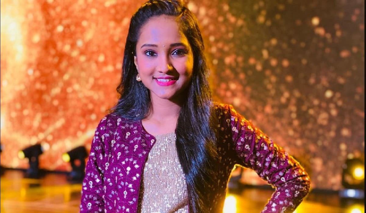 इंडियन आइडल 12 फेम अंजलि गायकवाड़ पर लगा लोगों को ठगने का आरोप, अब सिंगर ने किया ये दावा