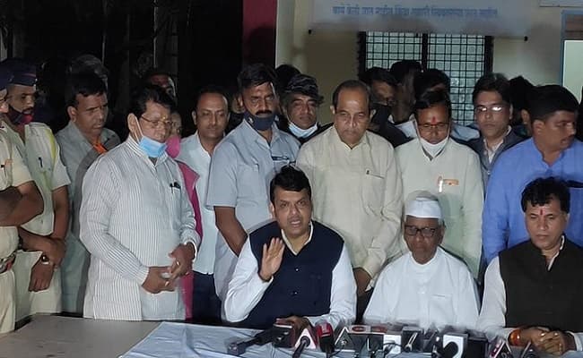 किसानों से जुड़ी विभिन्न मांगों को लेकर अब आंदोलन नहीं करेंगे अन्ना हजारे, इन नेताओं से मुलाकात के बाद लिया फैसला