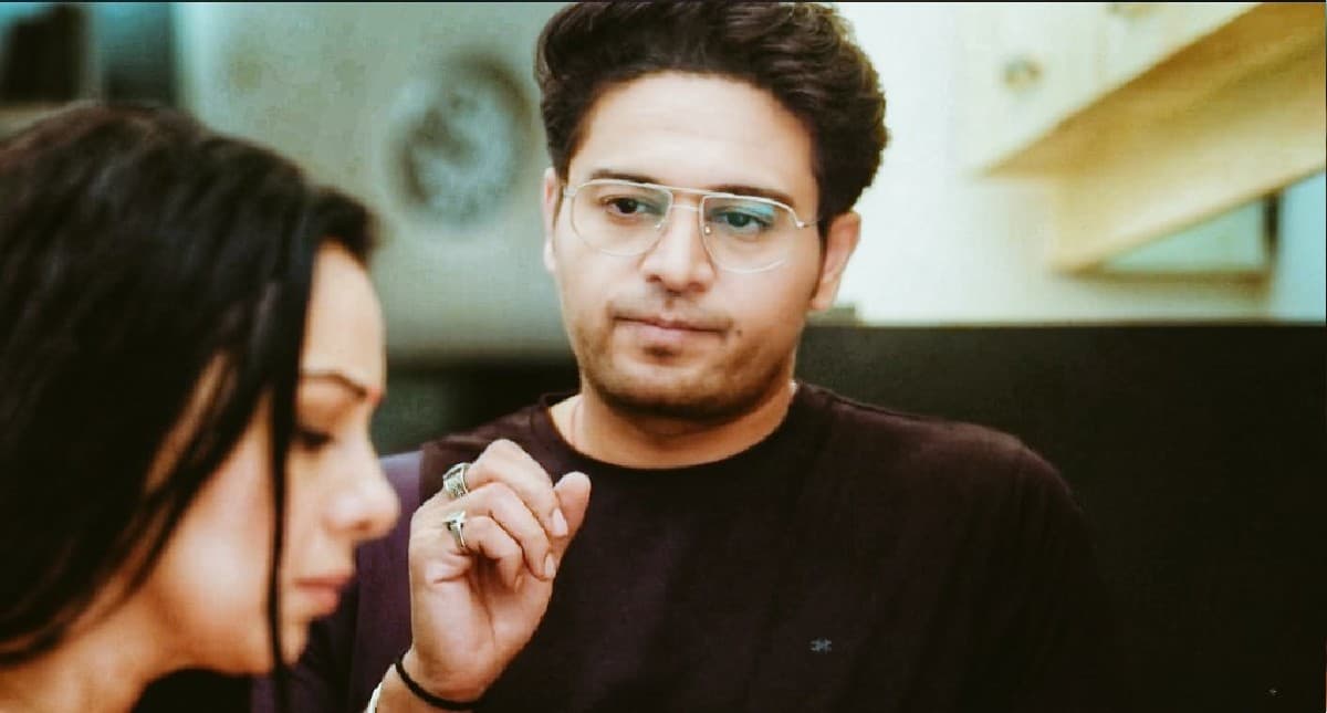 Anupamaa Upcoming Twist: मालविका को आया पैनिक अटैक, समर ने दी नंदिनी को शादी को लेकर चेतावनी Anupamaa Upcoming Twist: मालविका को आया पैनिक अटैक, समर ने दी नंदिनी को शादी को लेकर चेतावनी