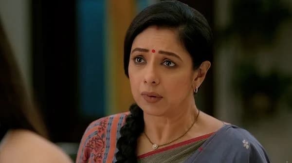Anupama Spoiler Alert : अनुपमा के खिलाफ काव्या ने चली ये चाल, वनराज के सामने अद्वैत को लेकर कह दी ये बात