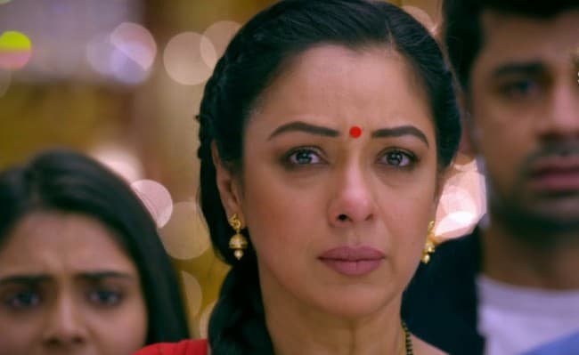 Anupama Upcoming Episode : अनुपमा ने तलाक के पेपर्स पर किए साइन, काउंसलर के पास किया ये खुलासा