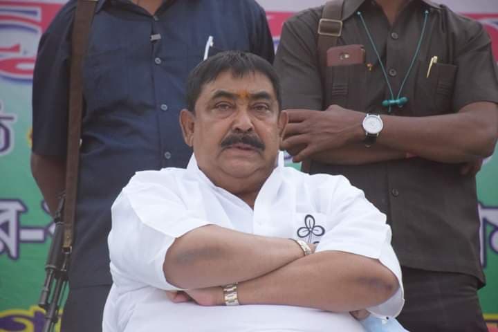 गौ तस्करी में मामले में बढ़ी अनुब्रत मंडल की मुश्किलें, अब जाना ही होगा दिल्ली, सीबीआई को कोर्ट ने मिली अनुमति