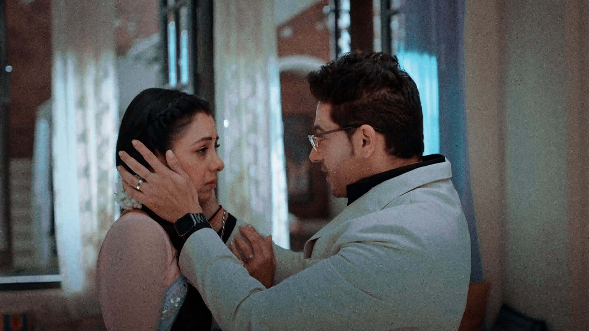 Anupama Spoiler Alert: अनुज की प्रापर्टी पर बरखा की है नजर! हाउस वार्मिंग पार्टी में शाह परिवार की एंट्री