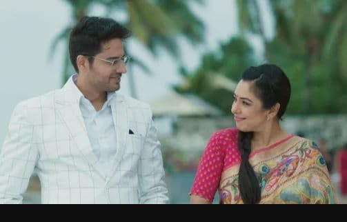 Anupamaa Spoiler Alert: अनुपमा के लिए अपने प्यार का इजहार करेगा अनुज, काव्या पूछेगी वनराज से ऐसा सवाल