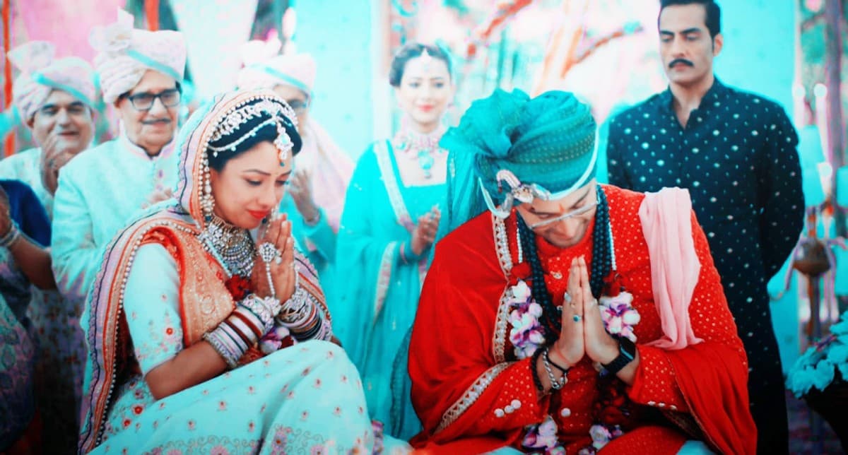 Anupama Spoiler Alert: शाह हाउस से विदा लेंगी अनुपमा, इस वजह से इमोशनल हुईं काव्या