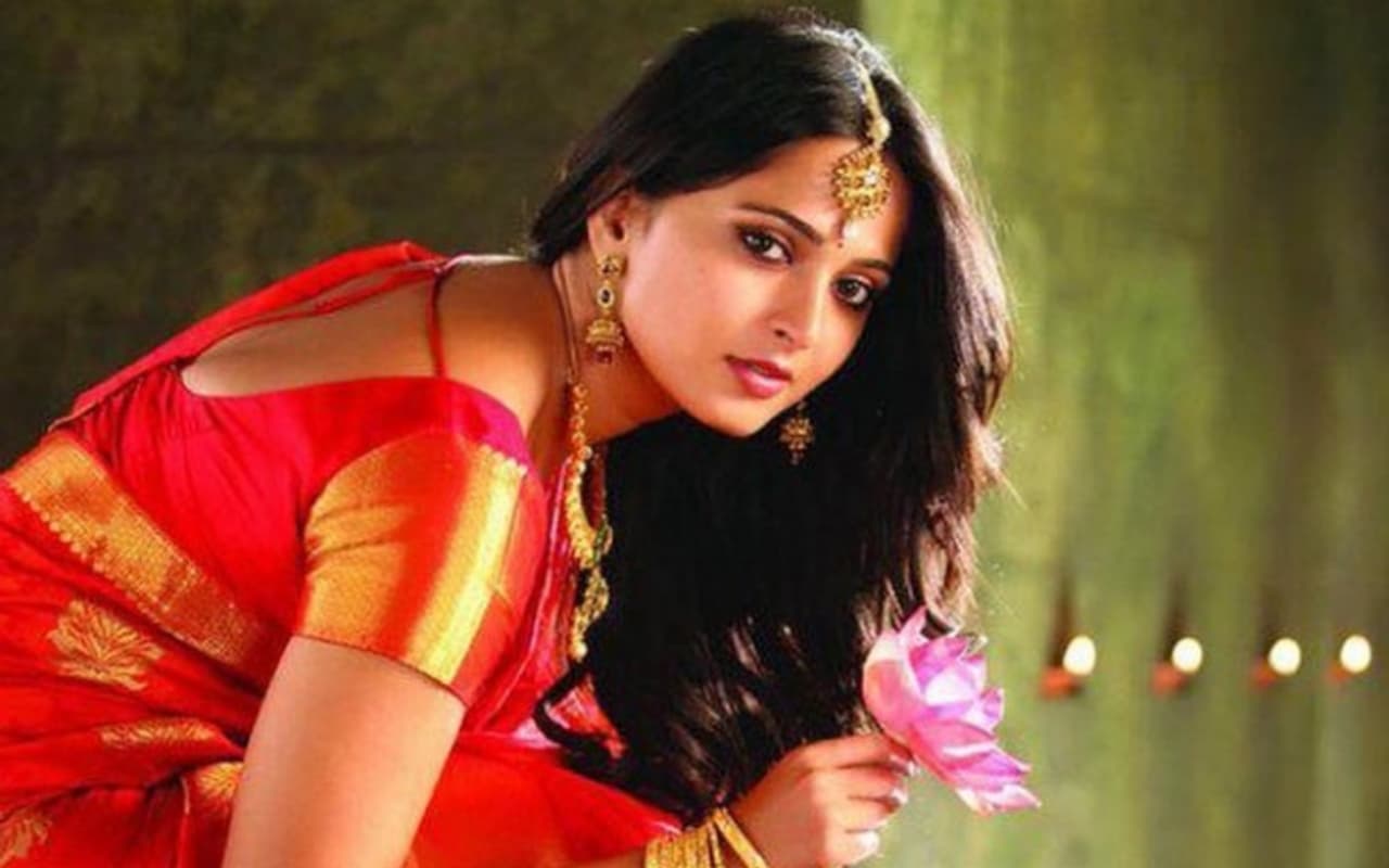 अनुष्का शेट्टी को इस सेलिब्रिटी पर था क्रश, सिने इंडस्ट्री से नहीं है इनका नाता