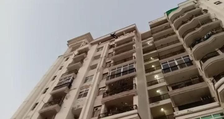 Jharkhand News: रांची में अपार्टमेंट की चौथी मंजिल की बालकनी से गिरी छात्रा, अस्पताल में चल रहा इलाज