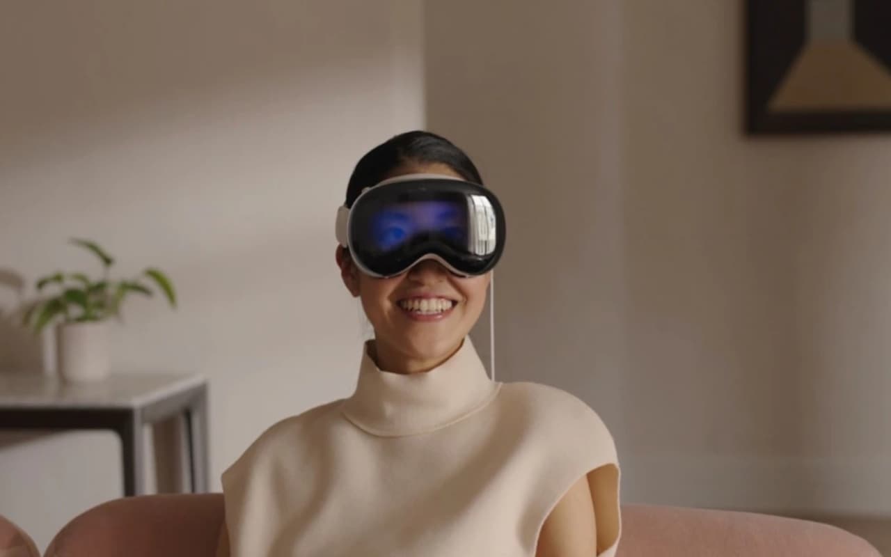 WWDC 2023 में Apple ने उठाया Vision Pro से पर्दा, जानें क्या है यह और क्यों कहा जा रहा है भविष्य का कंप्यूटर