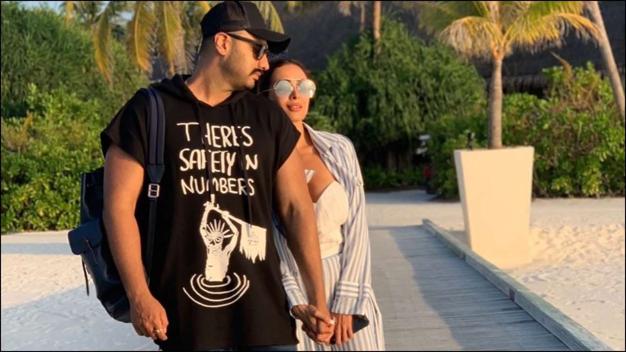 अर्जुन कपूर अपनी GF मलाइका अरोड़ा का कभी नहीं छोड़ते हाथ, यूं रखते है ख्याल अर्जुन कपूर अपनी GF मलाइका अरोड़ा का कभी नहीं छोड़ते हाथ, यूं रखते है ख्याल