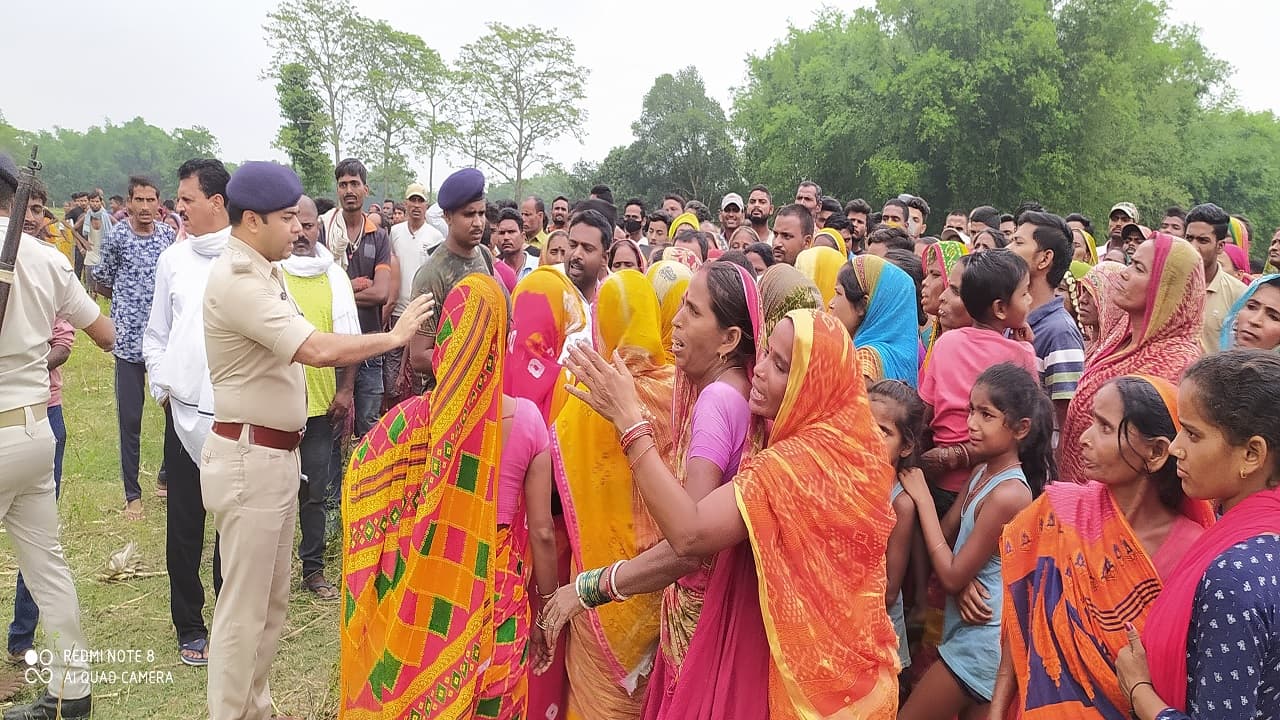 बिहार: अररिया में तिलक समारोह से गायब किशोर का मिला शव, बदमाशों ने हाथ-पांव काटकर सिर के बाल तक उखाड़े