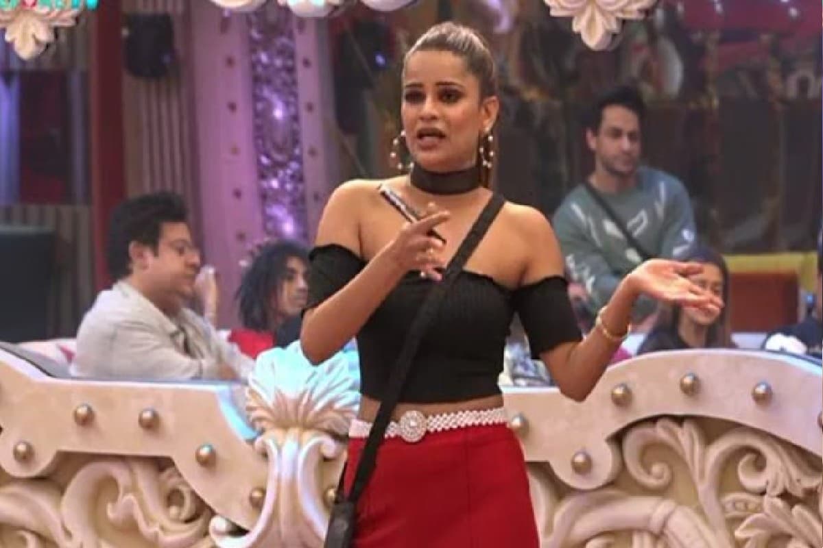 फैंस बोले- Archana को वापस लाओ...नहीं तो शो कर देंगे फ्लॉप, बिग बॉस में फिर से एंट्री लेंगी अर्चना गौतम