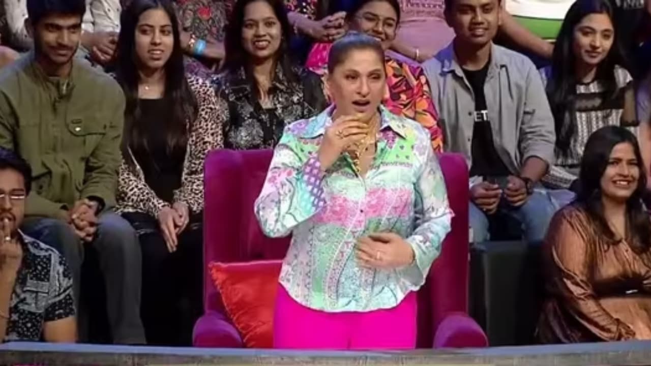 द कपिल शर्मा शो में पीकर टल्ली हो गई अर्चना पूरन सिंह... हाउस हेल्प को घर ले जाने के लिए किया गया फोन, VIDEO