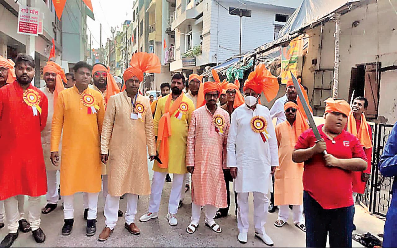 Ram Navami: 1951 से निकल रहा महावीर मंडल चर्च रोड का अखाड़ा