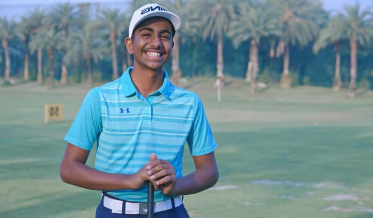 Coronavirus : इस युवा गोल्फ खिलाड़ी ने अपने जीते हुए ट्रॉफी को बेचकर पीएम केयर्स फंड में दान किए 4.30 लाख रुपये