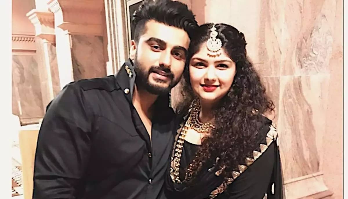 अर्जुन कपूर और उनकी बहन अंशुला कोरोना पॉजिटिव, अनिल कपूर के बेटी-दामाद ने भी खुद को किया क्वारंटाइन