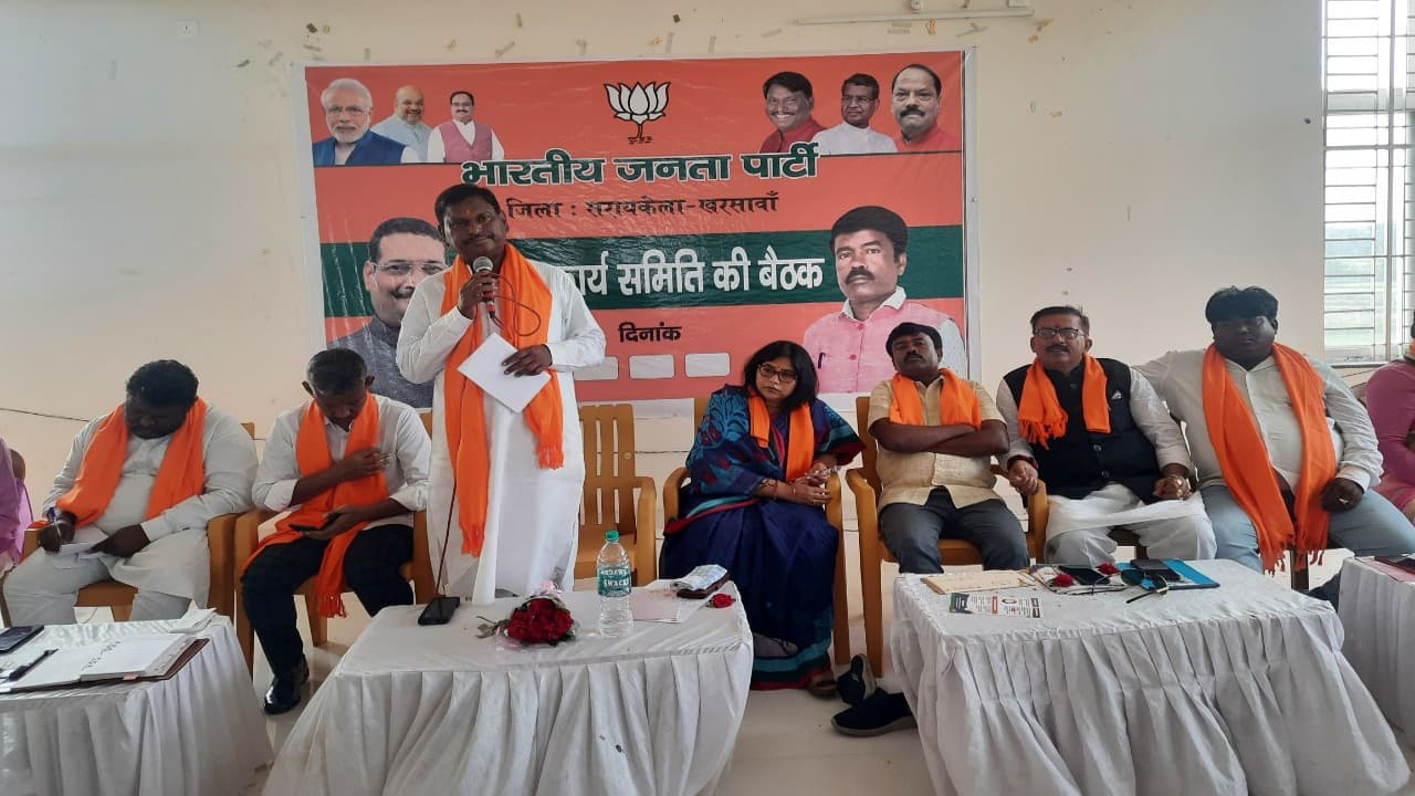 Agneepath Scheme के विरोध में ट्रेनों को जलाने वाले कभी नहीं हो सकते राष्ट्रभक्त : अर्जुन मुंडा