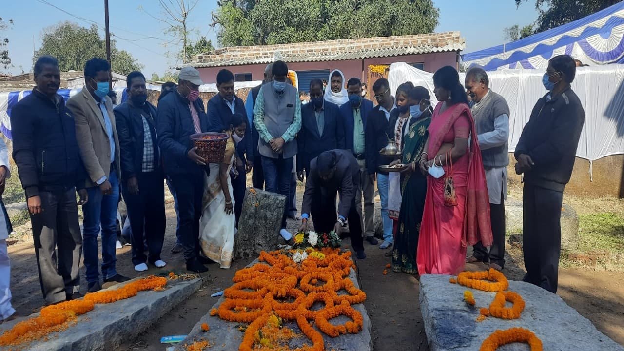 जयपाल सिंह मुंडा की जयंती: टकरा पहुंचे केंद्रीय मंत्री अर्जुन मुंडा ने इस आदर्श गांव को लेकर कही ये बात