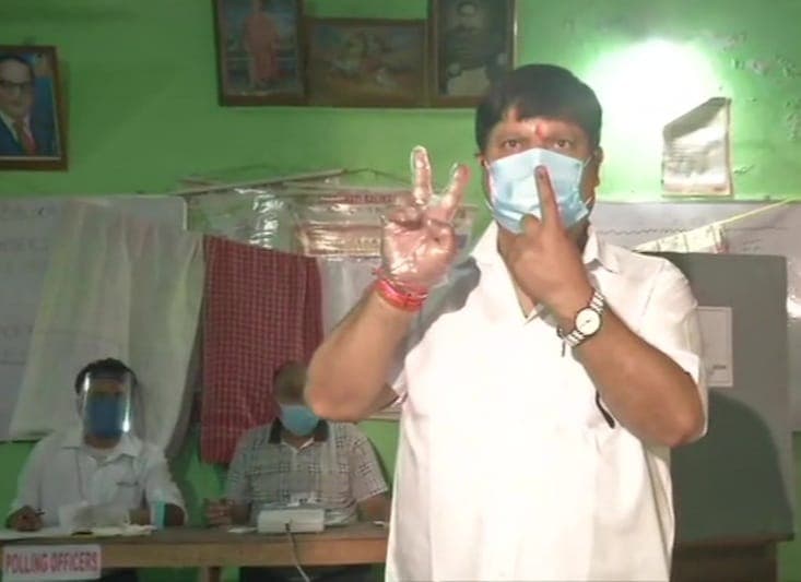 WB Chunav 2021: हिंसा रोकने में प्रशासन रही असफल तो खुद उतरेंगे मैदान में, वोट देने के बाद बोले बीजेपी सांसद अर्जुन सिंह