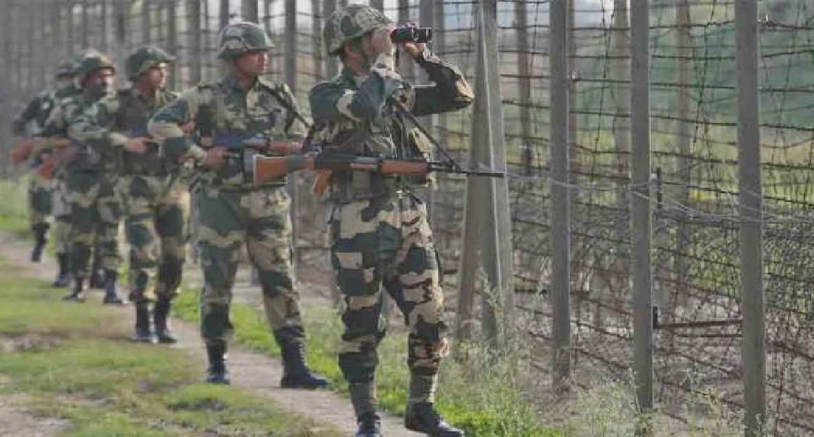 चीन और पाकिस्तान को करारा जवाब देने के लिए भारतीय सेना को मोदी सरकार ने दी बड़ी ता​कत, 58 साल बाद इतनी छूट