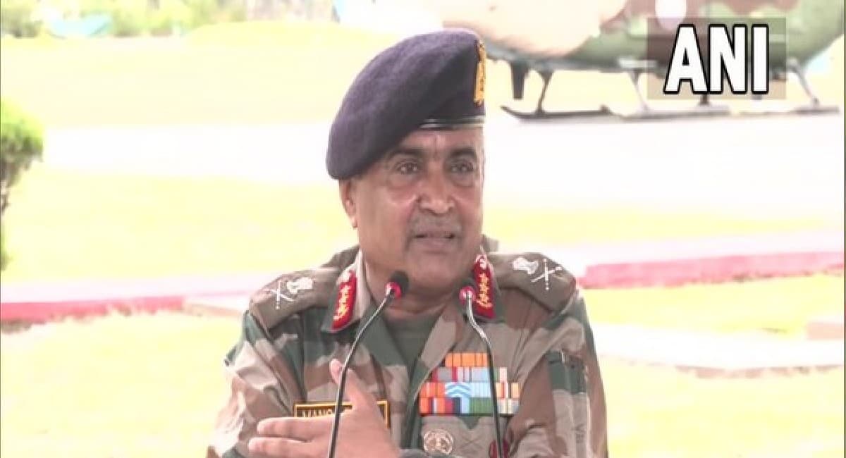 'गहन क्षेत्रों में बढ़ी चीनी सेना की गतिविधि, भारतीय सेना पूरी तरह से मुस्तैद'