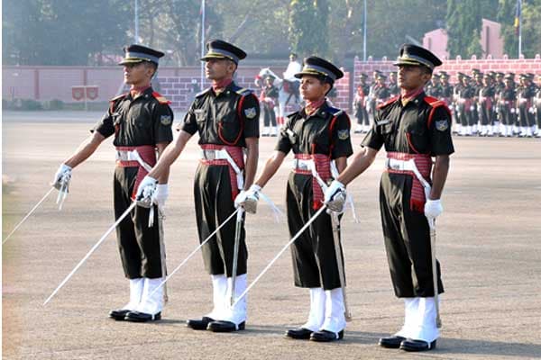 Indian Army Recruitment 2021: सेना में ऑफिसर बनने का सुनहरा मौका, 12वीं पास भी कर सकते हैं अप्लाई, जानें पूरी प्रक्रिया