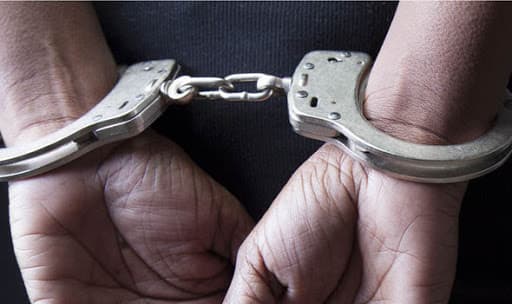 सिमडेगा में 24 घंटे के अंदर लूट का खुलासा, सभी आरोपी हथियार के साथ हुए गिरफ्तार