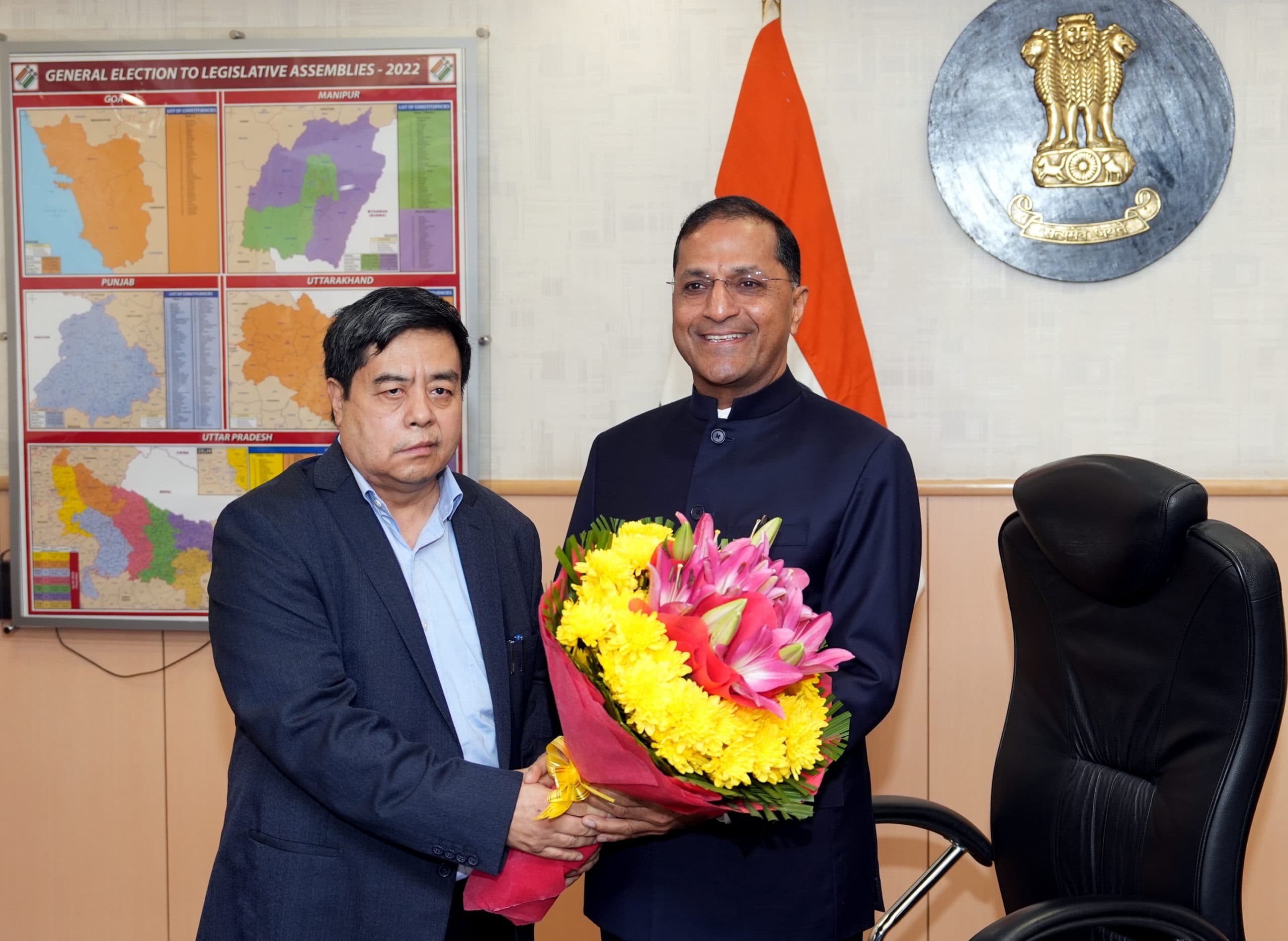 गुजरात चुनाव से पहले अरुण गोयल ने चुनाव आयुक्त का पदभार संभाला