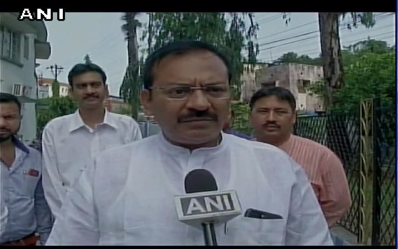 बंगाल : बिजली मंत्री अरूप विश्वास ने की घोषणा,  दुर्गा पूजा से पहले होगी बिजली आपूर्ति व्यवस्था दुरुस्त