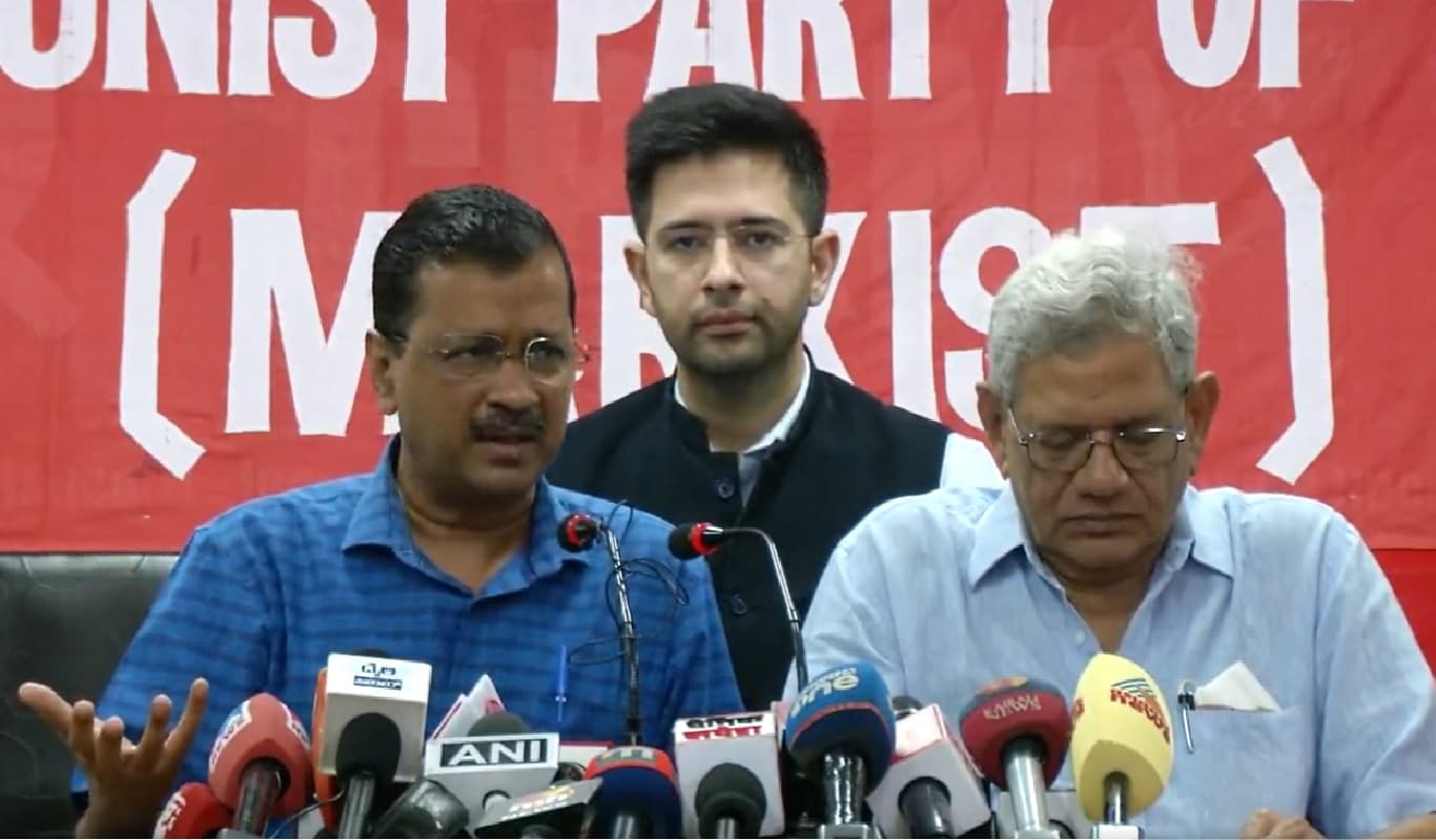 'कांग्रेस को तय करना है कि वो मोदी के साथ खड़ी है या देश की जनता के साथ'