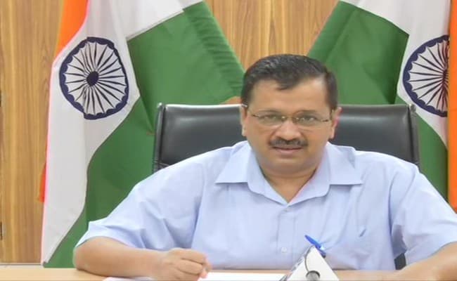 दिल्ली सरकार ने पशु चिकित्सकों, प्लंबर और बिजली कर्मियों को दी काम की अनुमति