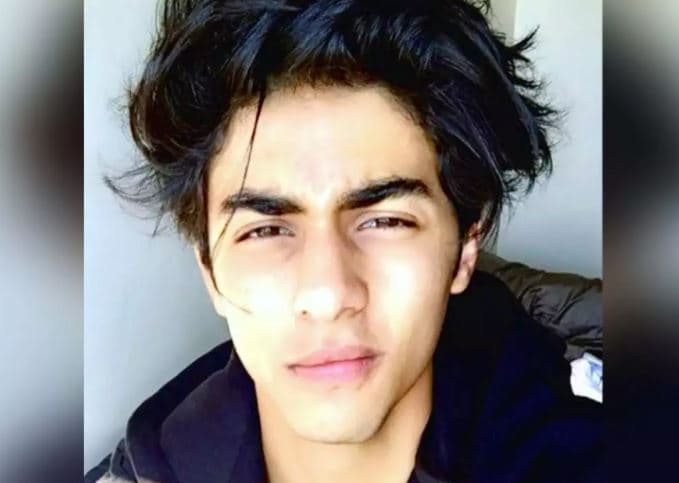 Aryan Khan Drugs Case : अब एनसीबी ने शाहरुख खान के बेटे के ड्राइवर पर कसा शिकंजा, पूछताछ जारी