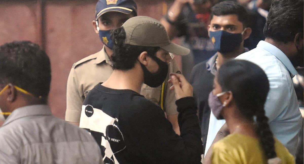 क्या सेशन कोर्ट से आज आर्यन खान को मिलेगी बेल या अभी आर्थर रोड जेल ही रहेगा ठिकाना?