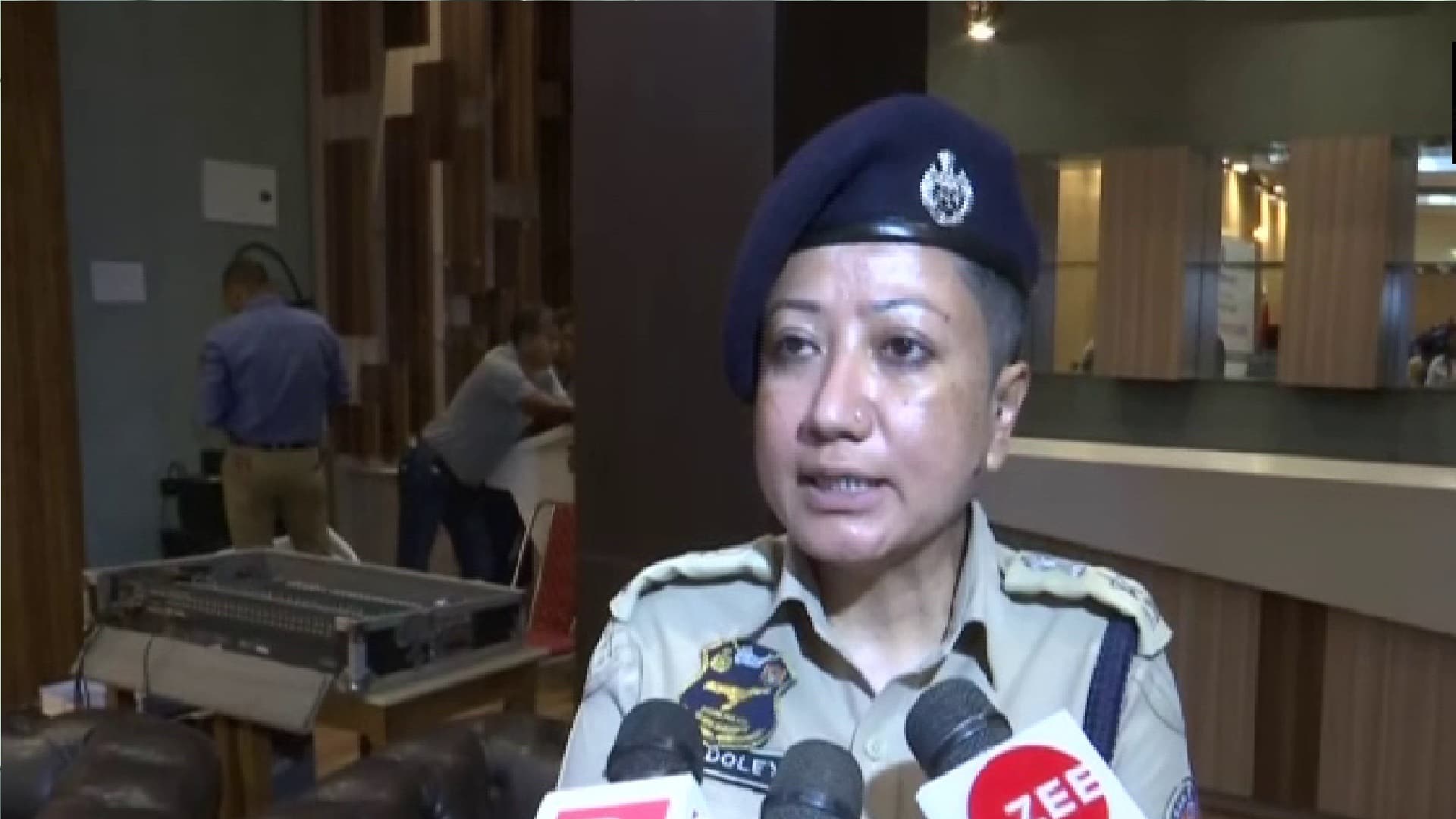 पाकिस्तानी एजेंट को सिम कार्ड मुहैया कराने के आरोप में असम से 5 लोग गिरफ्तार, कई सामान जब्त