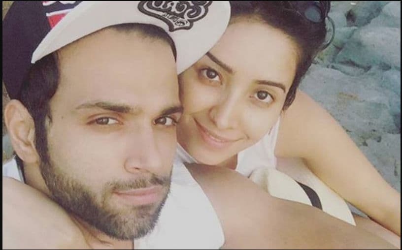 Asha Negi और Rithvik Dhanjani का 6 साल बाद Break Up!
