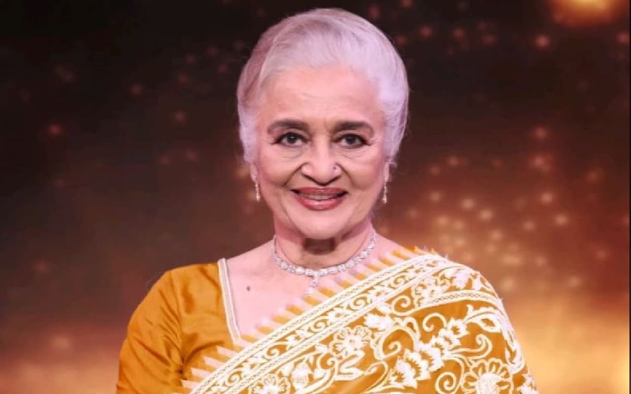 Dadasaheb Phalke Award: दिग्गज एक्ट्रेस आशा पारेख को दिया जाएगा इस साल का दादा साहेब फाल्के पुरस्कार