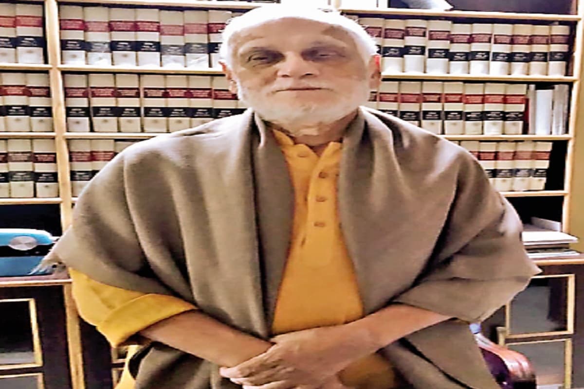 पिता के संकल्प को पूरा करने के लिए झारखंड के इस IAS अफसर ने किया छठ व्रत, कोरोना भी नहीं डिगा पायी थी आस्था