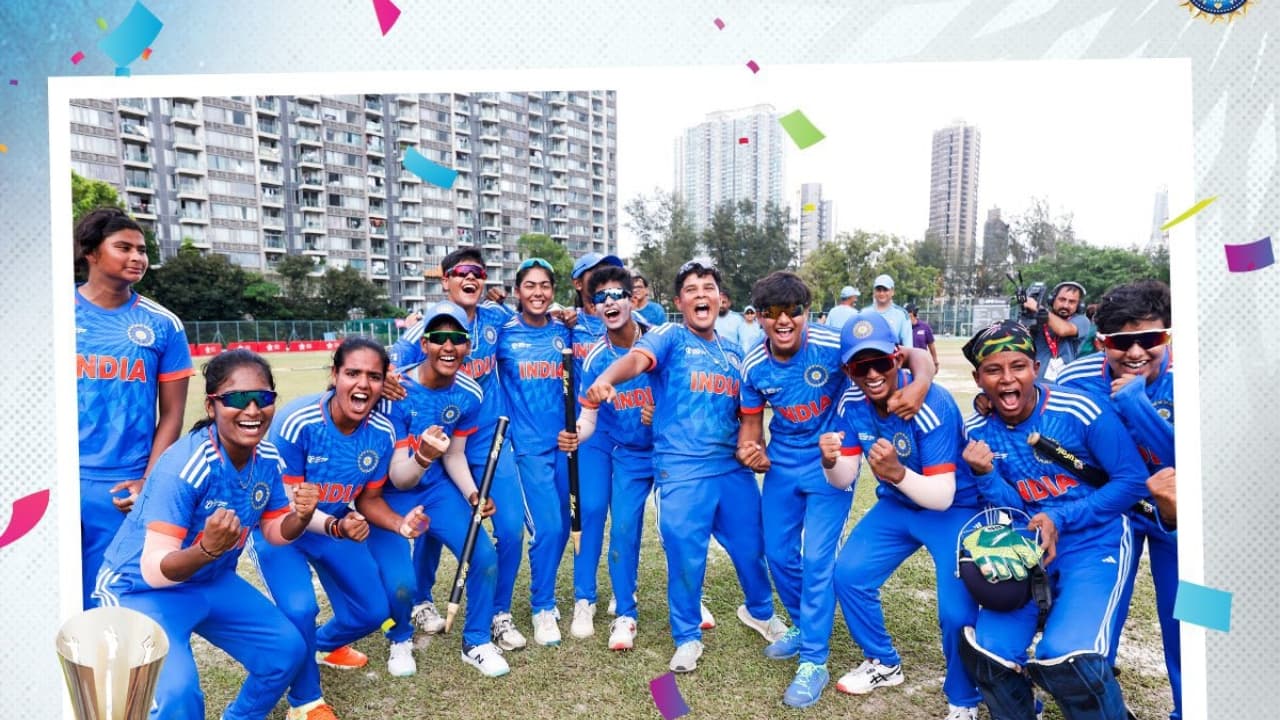 भारतीय बेटियों ने किया कमाल, बांग्लादेश को रौंदकर एमर्जिंग एशिया कप पर किया कब्जा