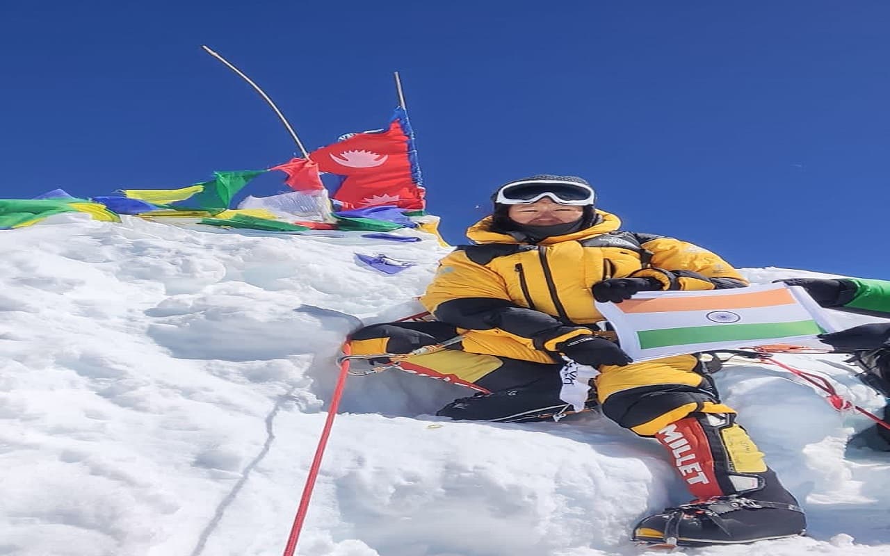 Jharkhand: झारखंड की अस्मिता दोरजी ने रचा इतिहास, बिना ऑक्सीजन 8163 मीटर ऊंचे मनास्लु पर्वत को किया फतह