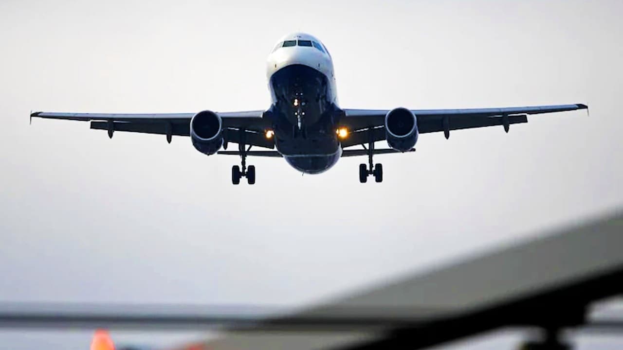 गोरखपुर से जम्मू-देहरादून के लिए शुरू होगी सीधी फ्लाइट, हवाई यात्रा करने वाले यात्रियों को मिलेगी विशेष सुविधा