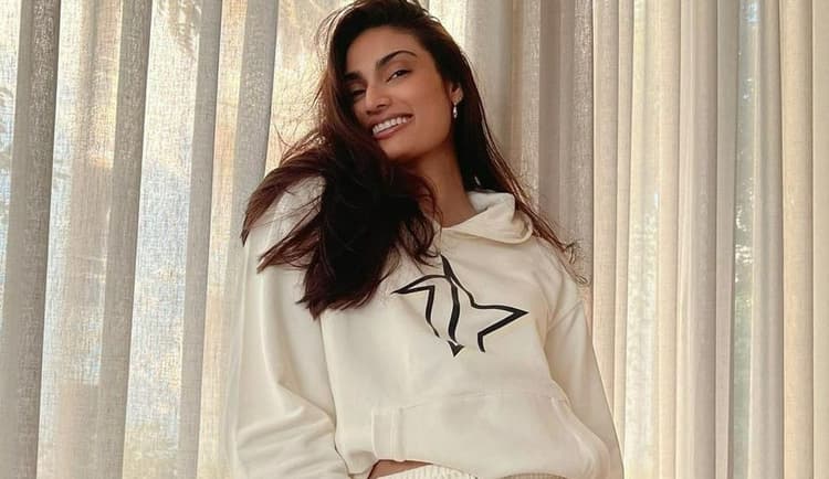 अथिया शेट्टी ने शेयर की अपनी लेटेस्ट तसवीर, केएल राहुल के कमेंट ने खींचा ध्यान