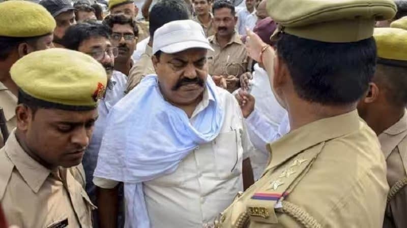 उमेश पाल हत्याकांड: अतीक के आर्थिक साम्राज्य को तबाह करने की तैयारी, ईडी 60 करोड़ की फाइलें खंगालने में जुटा