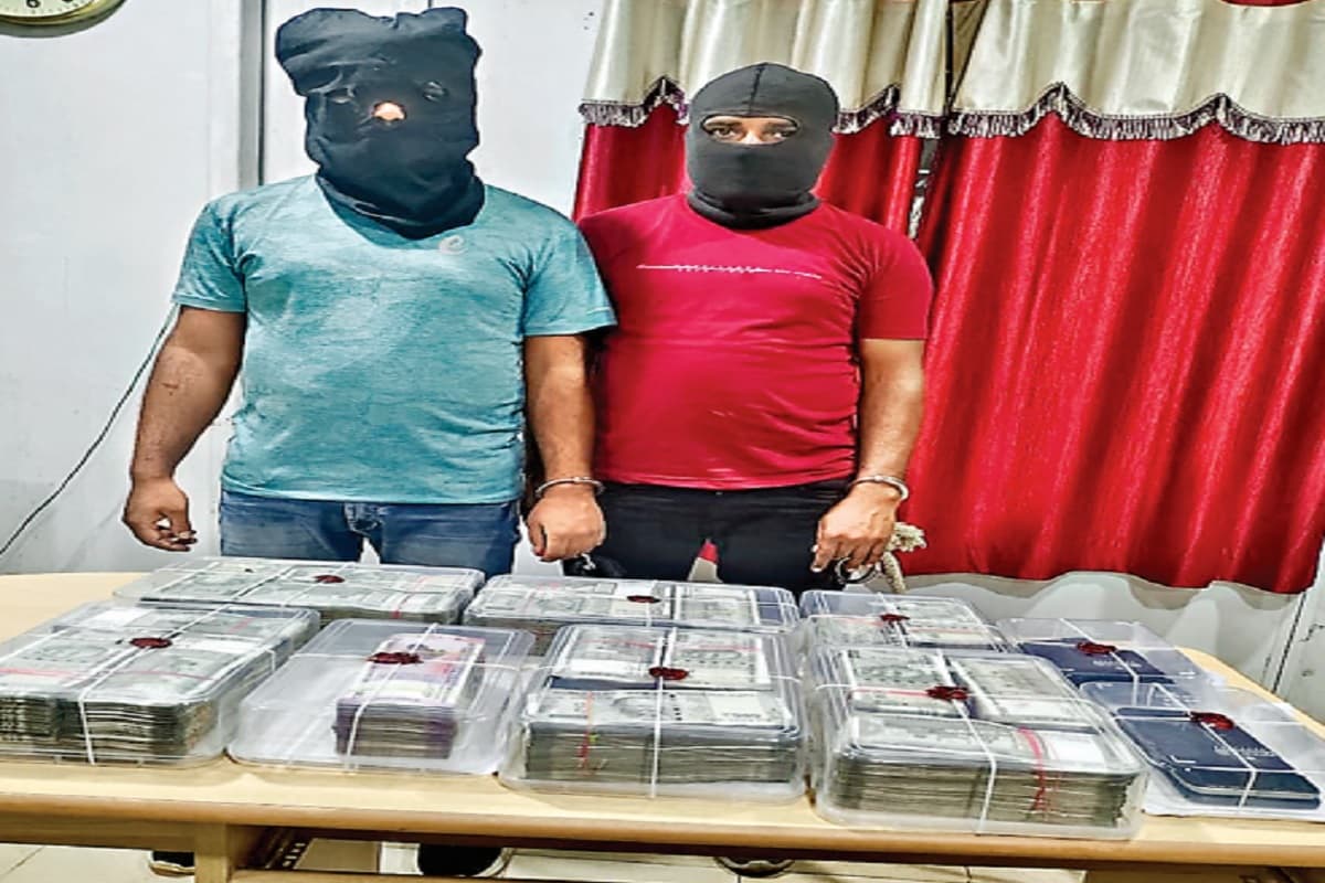 झारखंड: 50 लाख रुपये की रंगदारी के साथ अमन श्रीवास्तव के दो गुर्गे गिरफ्तार, ऐसे फंसे ATS के जाल में