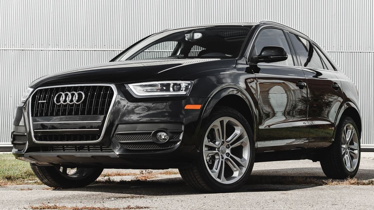 32 लाख की Audi Q3 कार 14 लाख में खरीदें, कंपनी दे रही मनी बैक गारंटी और जीरो डाउन पेमेंट ऑफर