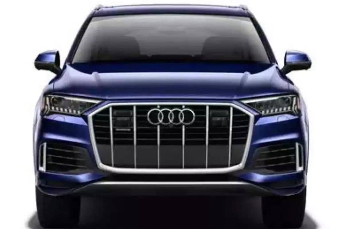 Audi Price Hike: ऑडी कार खरीदने जा रहे तो जल्दी करें, अगले महीने हो जाएगी इतनी महंगी