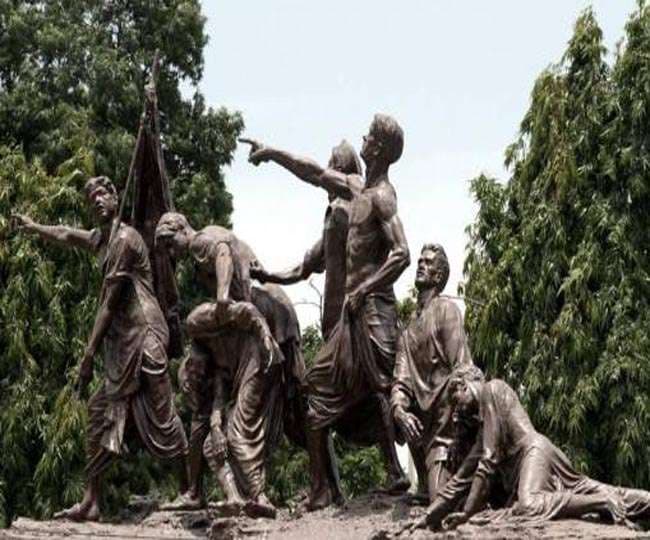 अगस्त क्रांति दिवस : तिरंगा फहराने के लिए हंसते-हंसते शहीद हो गये थे बिहार के सात सपूत