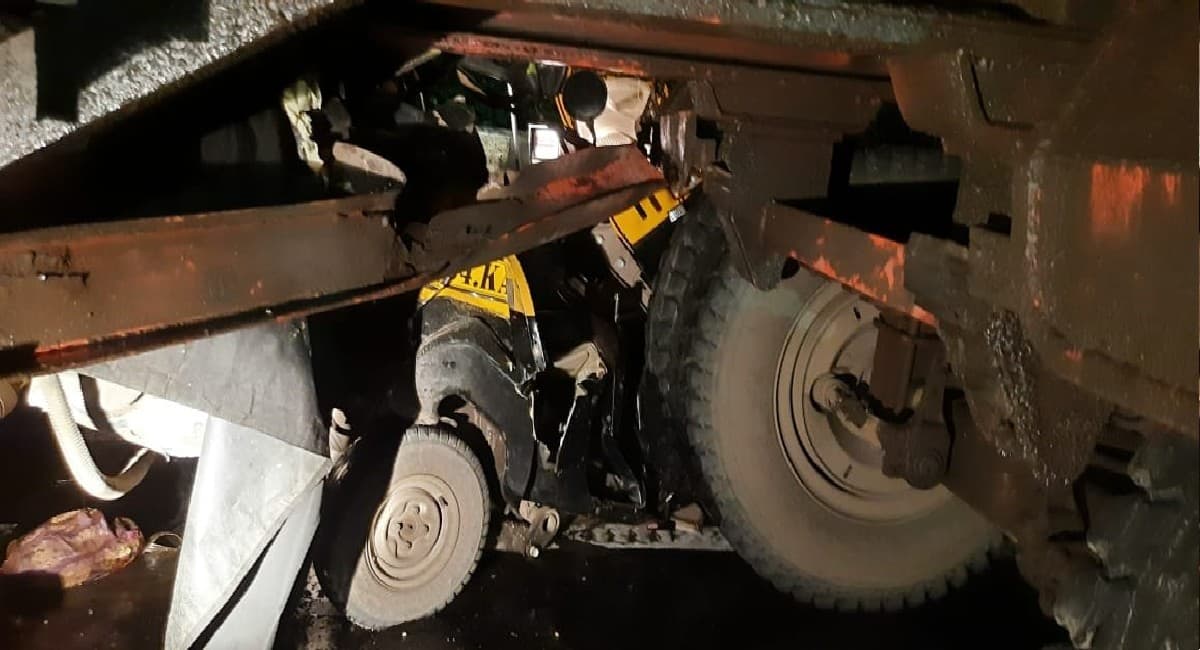 आंध्र प्रदेश में भीषण सड़क हादसा, तेज रफ्तार ट्रन ने ऑटो को कुचला, 6 मजदूरों की दर्दनाक मौत
